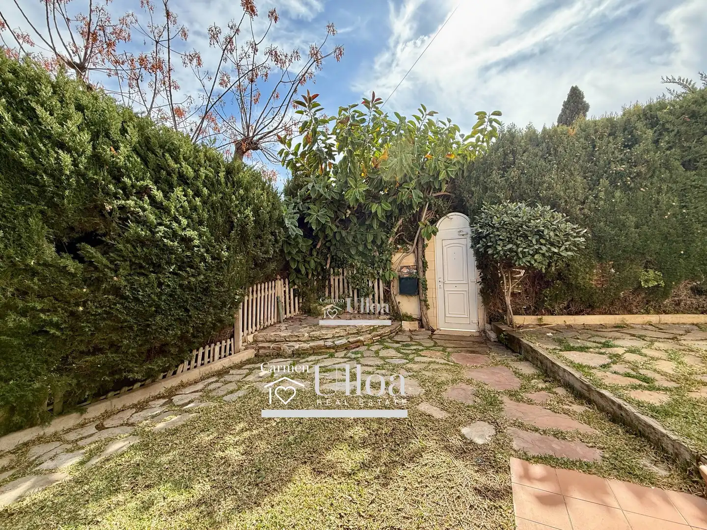 Jardí de Casa o xalet en venda en Alicante / Alacant amb Aire condicionat, Calefacció i Jardí privat