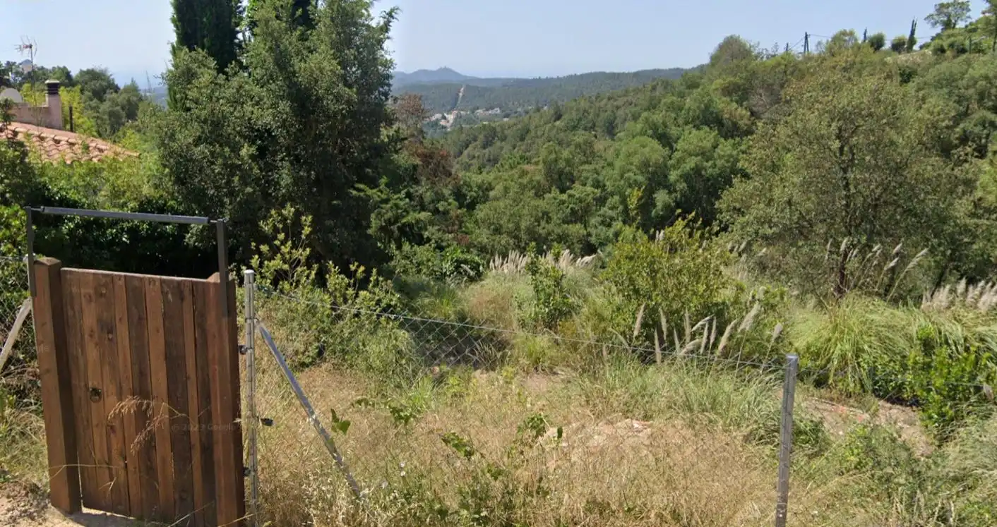 Lands and plots for sale in Carrer Berguedà