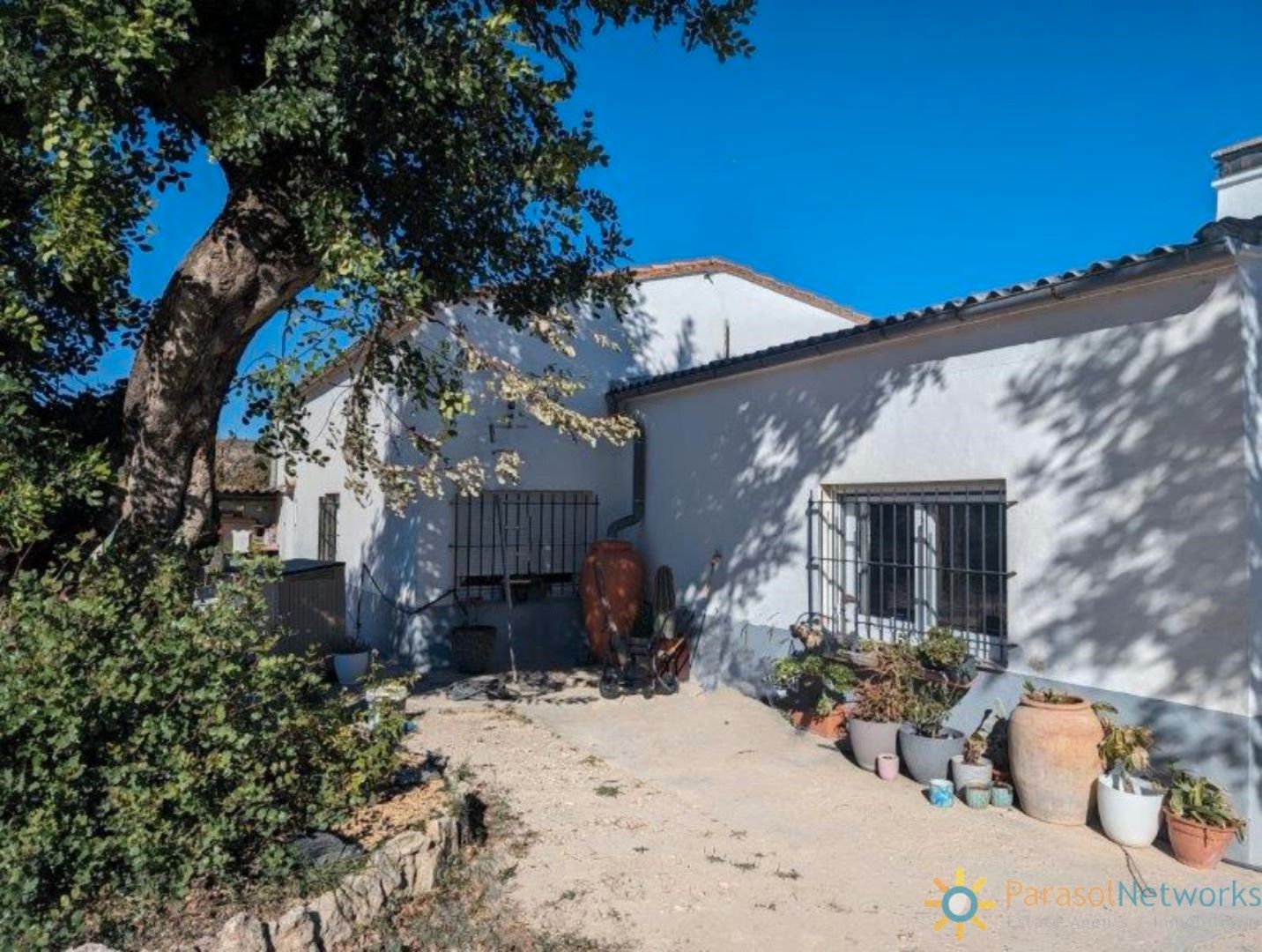 Vista exterior de Casa o xalet en venda en Ontinyent amb Jardí privat, Terrassa i Traster
