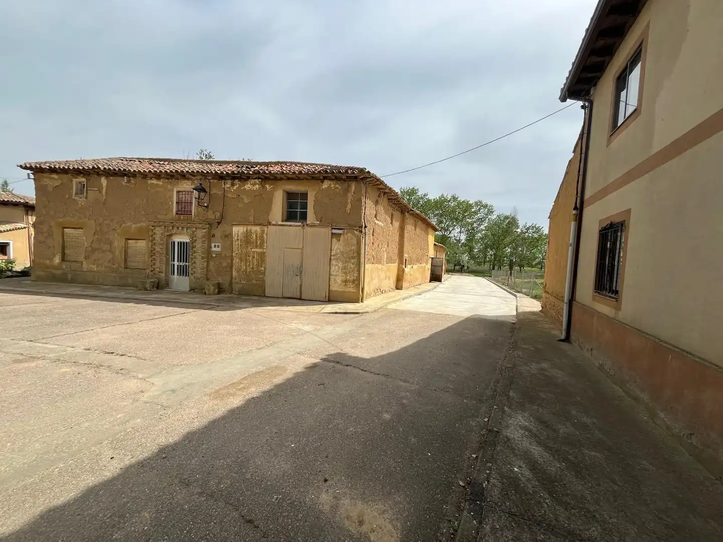 Vista exterior de Finca rústica en venta en Abarca de Campos con Jardín privado y Trastero