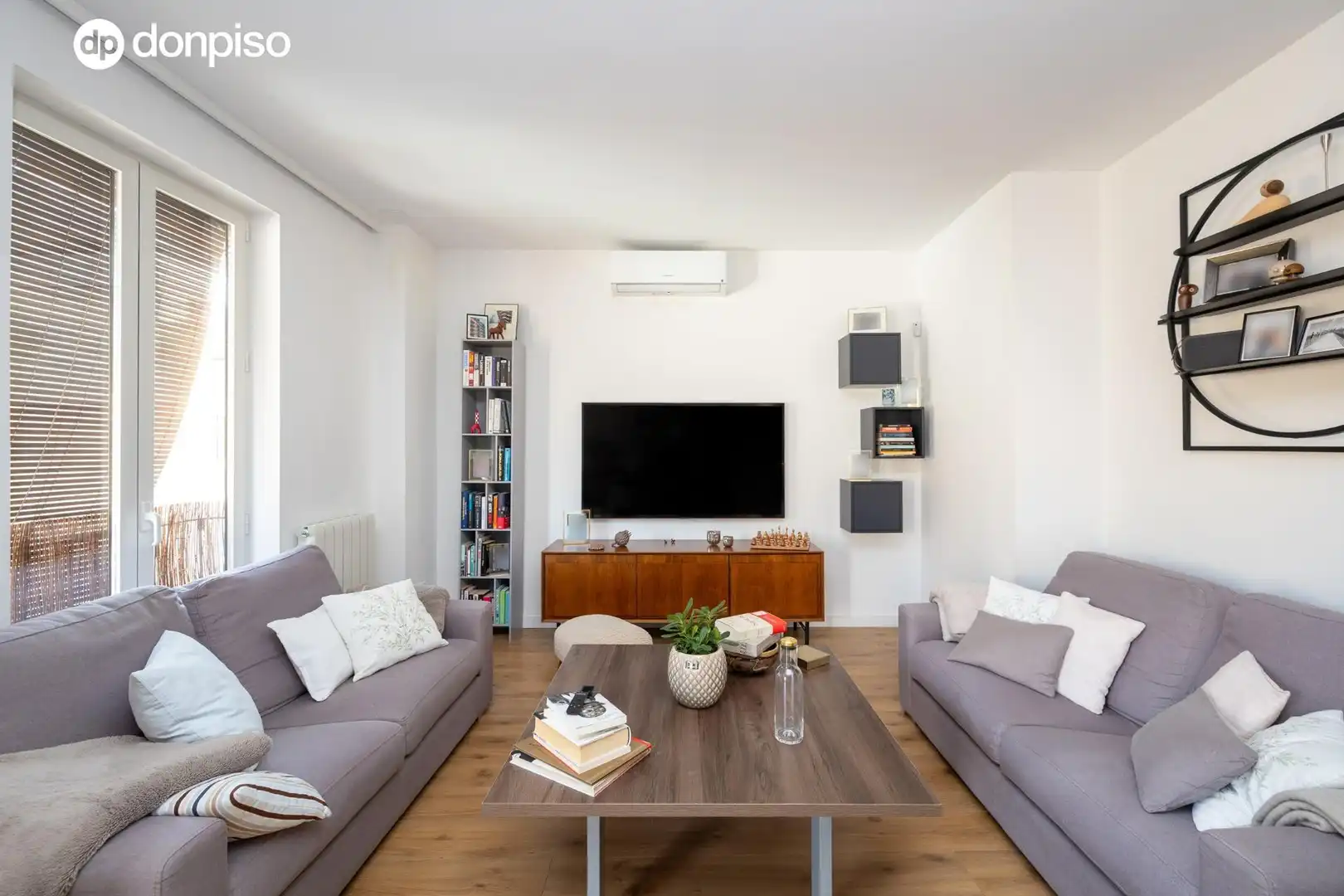 Piso con terraza en venta en Calle Santa Teresa 13, imagen 4