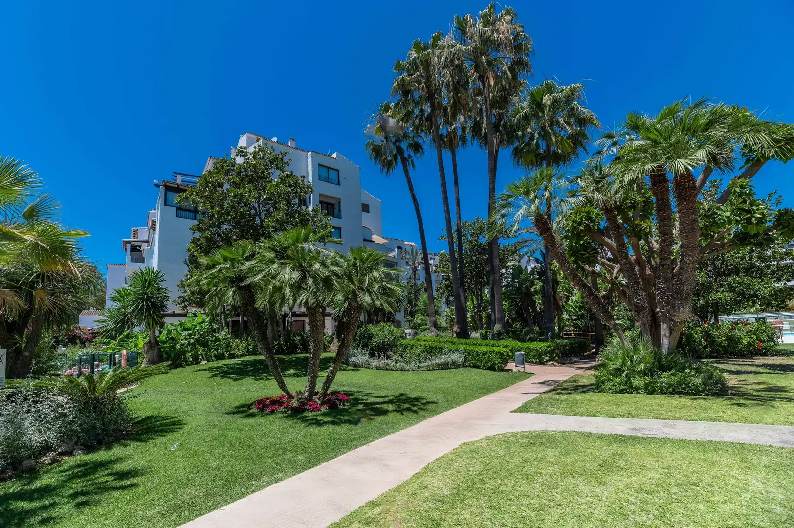 Apartament amb piscina en venda a Nueva Andalucía, imagen 33