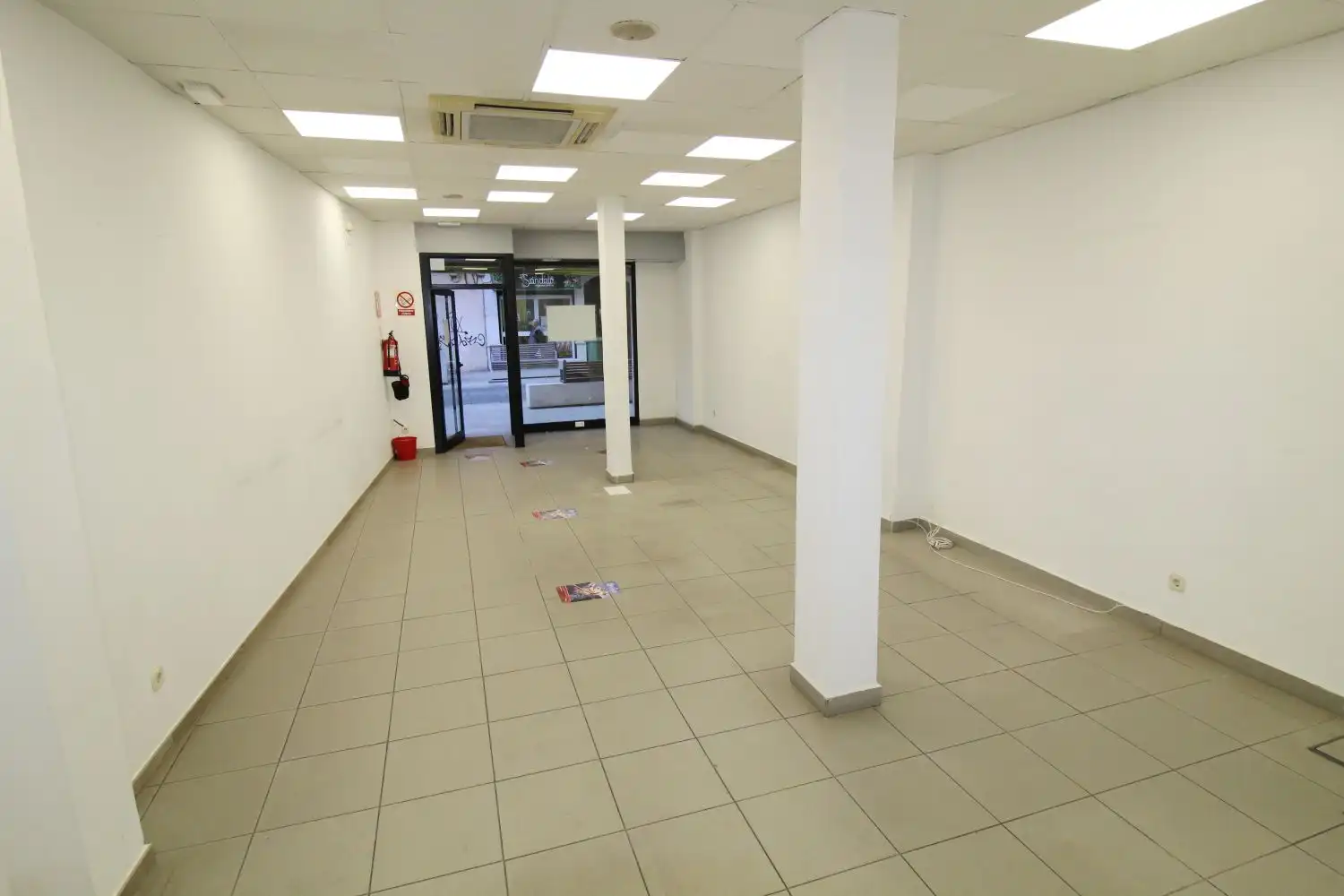 Local comercial de lloguer a Calatrava, imagen 4