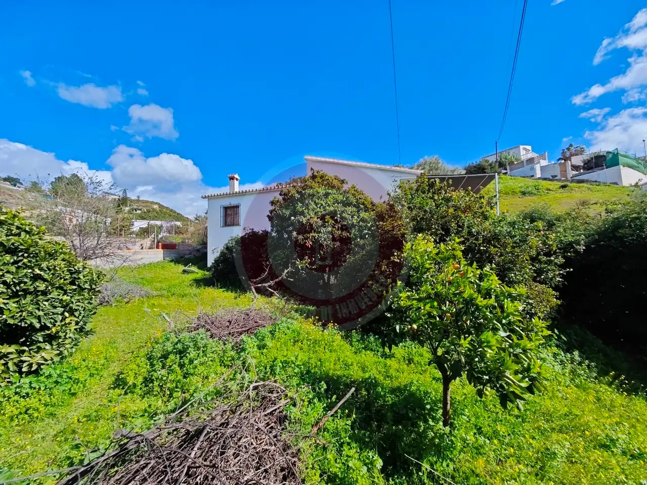 Vista exterior de Casa o xalet en venda en Vélez-Málaga amb Terrassa