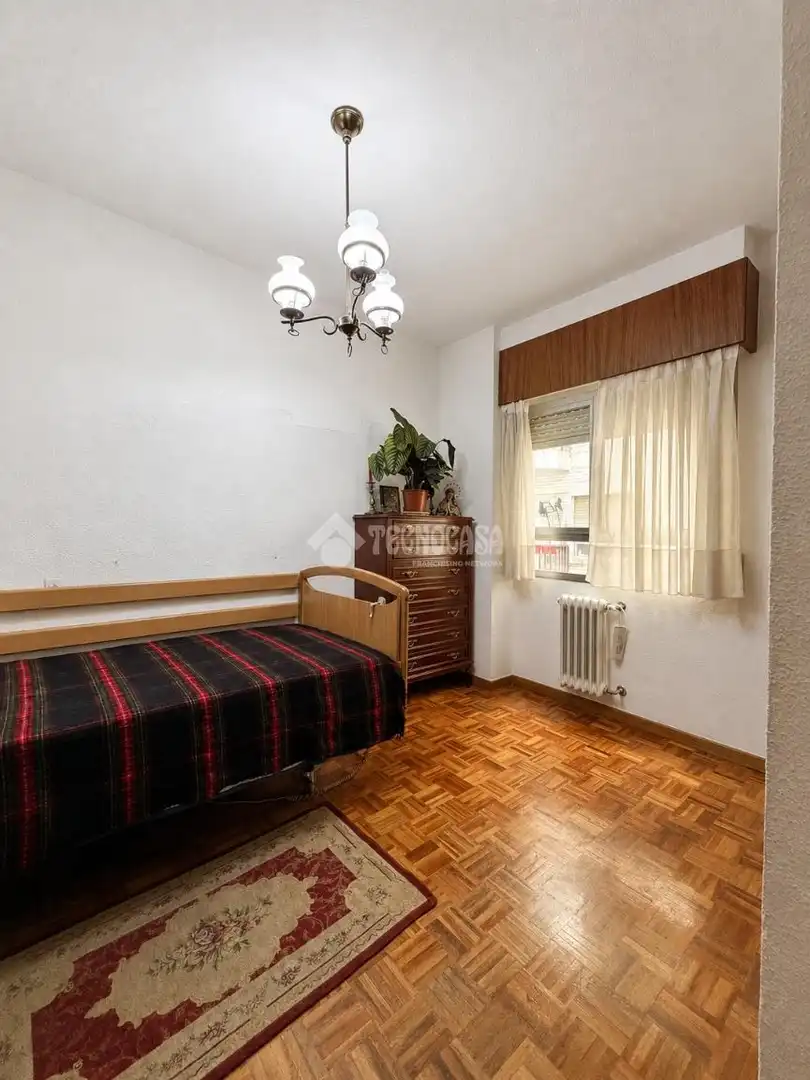 Dormitori de Pis en venda en Madrid amb Aire condicionat, Calefacció i Terrassa