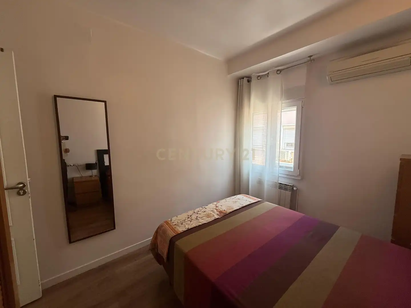 Apartments for rent in Calle de Andrés Tamayo, Madrid, Spain, -1, Guindalera