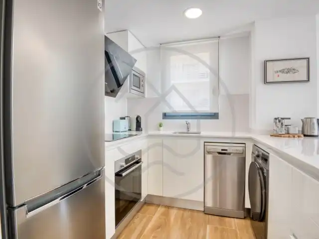 Kitchen of Flat for sale in Castell d'Aro, Platja d'Aro i s'Agaró  with Air Conditioner, Heating and Terrace