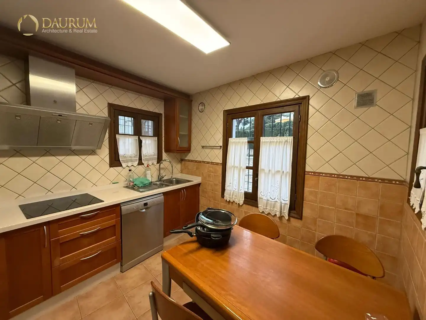 Cocina de Casa adosada en venta en Marbella con Aire acondicionado, Calefacción y Terraza