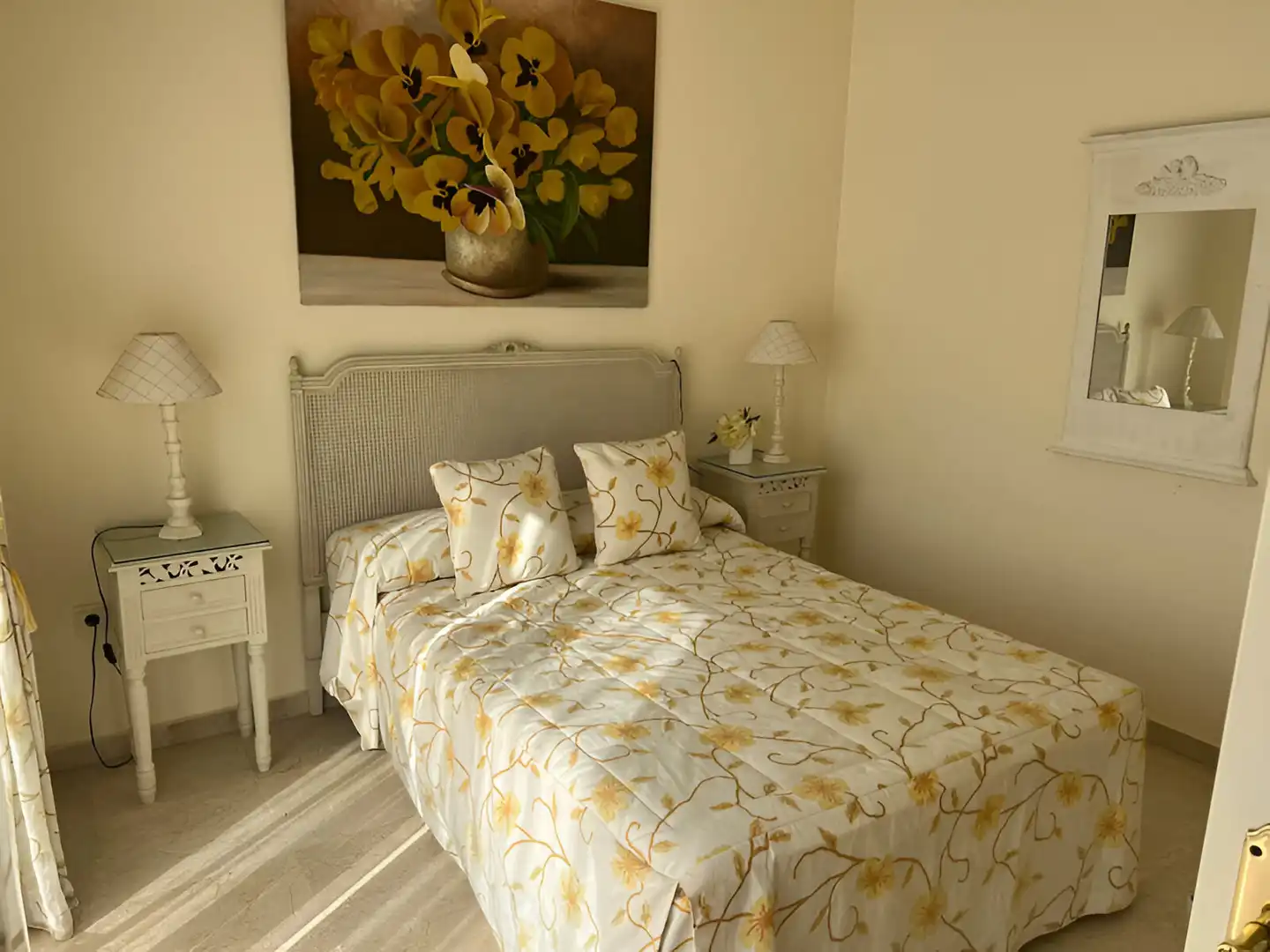Habitación de Casa o chalet en venta en Estepona con Aire acondicionado, Terraza y Piscina