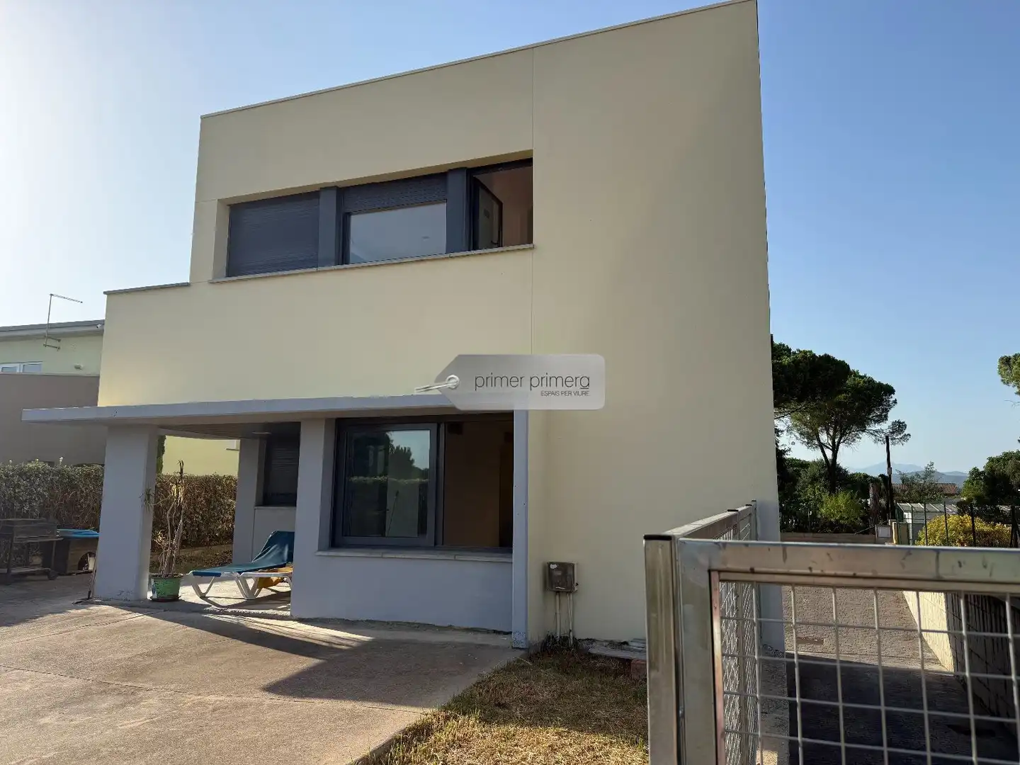 Vista exterior de Casa o chalet en venta en Vilobí d'Onyar con Aire acondicionado, Calefacción y Jardín privado