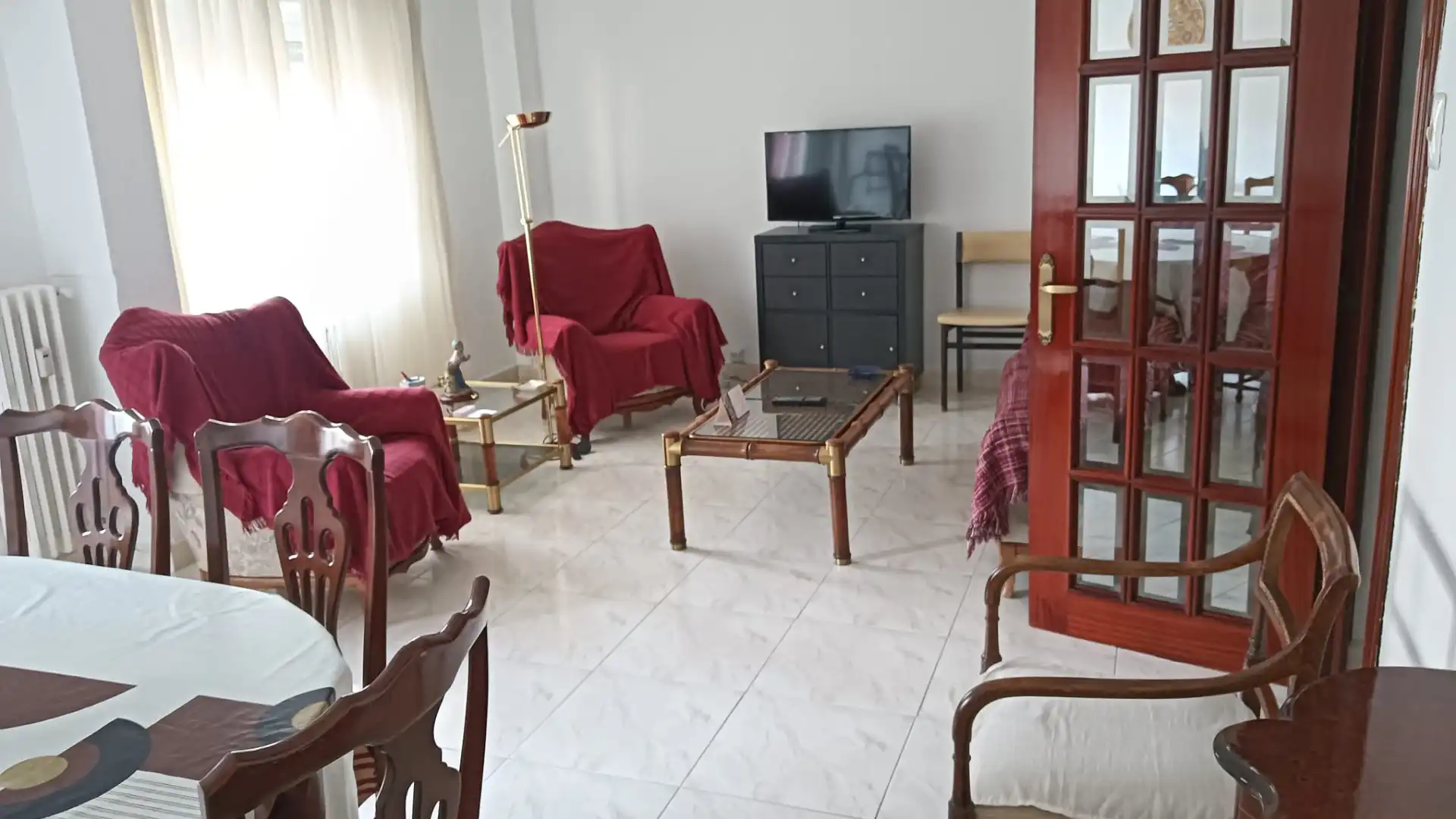 Wohnzimmer von Wohnung zur Miete in  Zaragoza Capital mit Heizung, Möbliert und Ofen