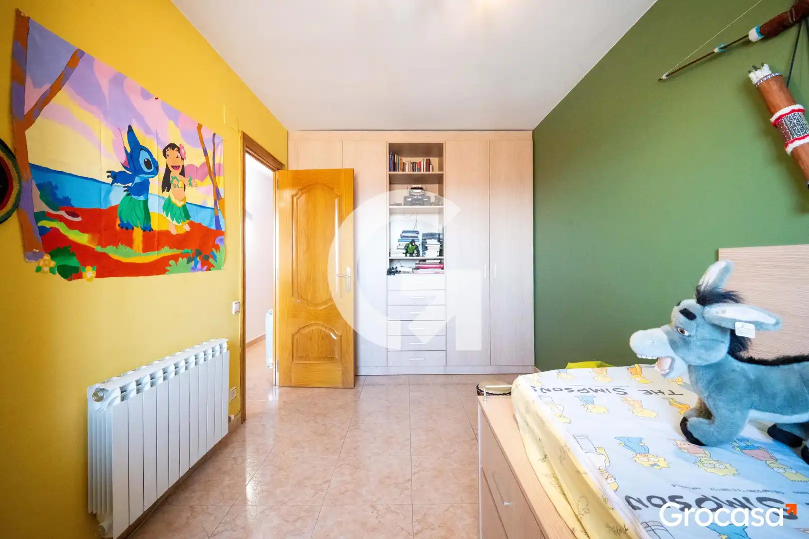 Habitación de Casa adosada en venta en Mataró con Aire acondicionado, Calefacción y Jardín privado