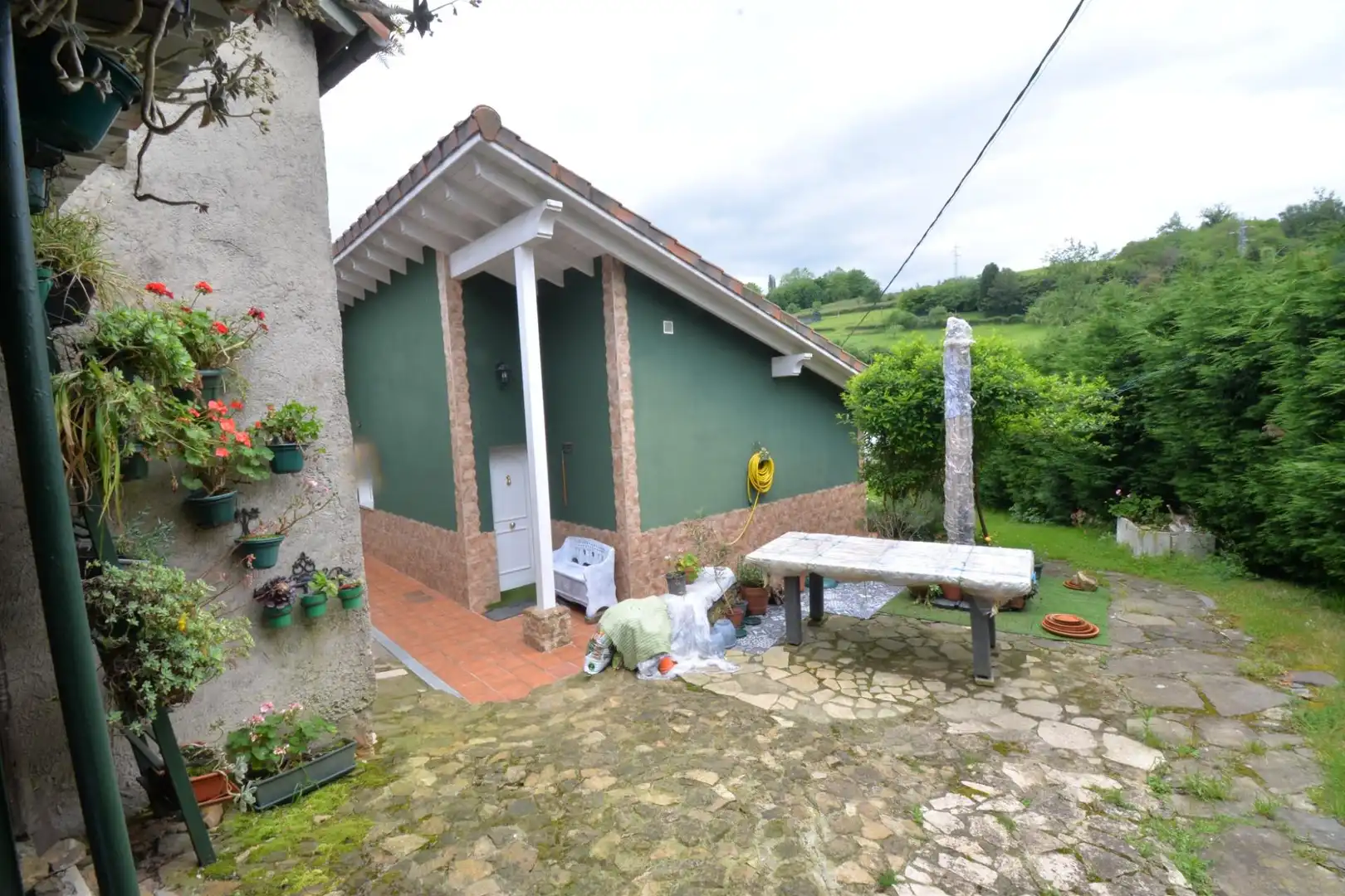 Vista exterior de Casa o chalet en venta en Langreo con Calefacción, Jardín privado y Terraza