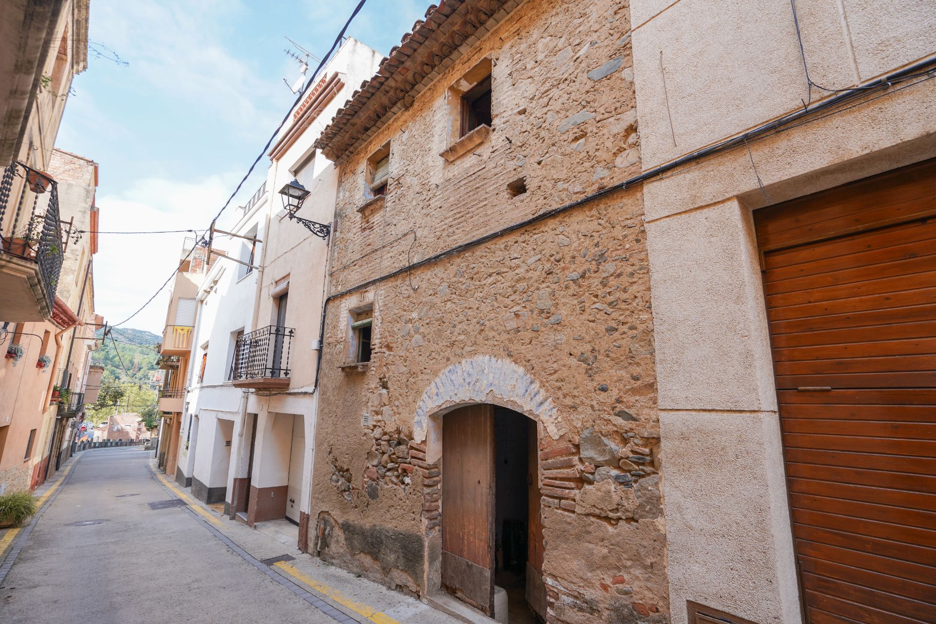 Casa adosada en venda a Carrer del Roser, Riudecols
