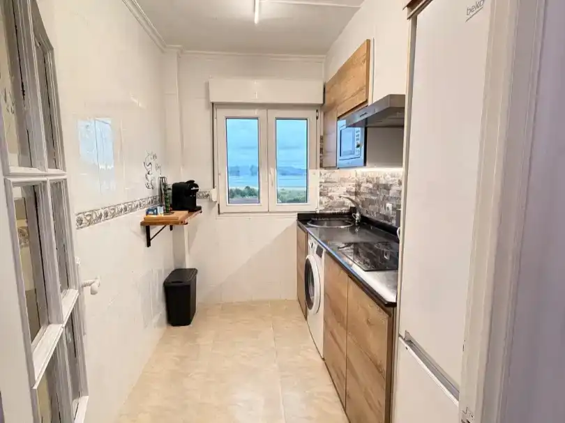 Küche von Wohnung zur Miete in Laredo mit Privatgarten und Möbliert