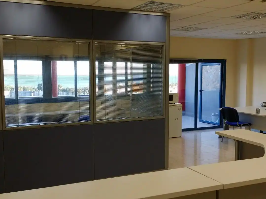 Oficina en venta en Torremolinos, Málaga