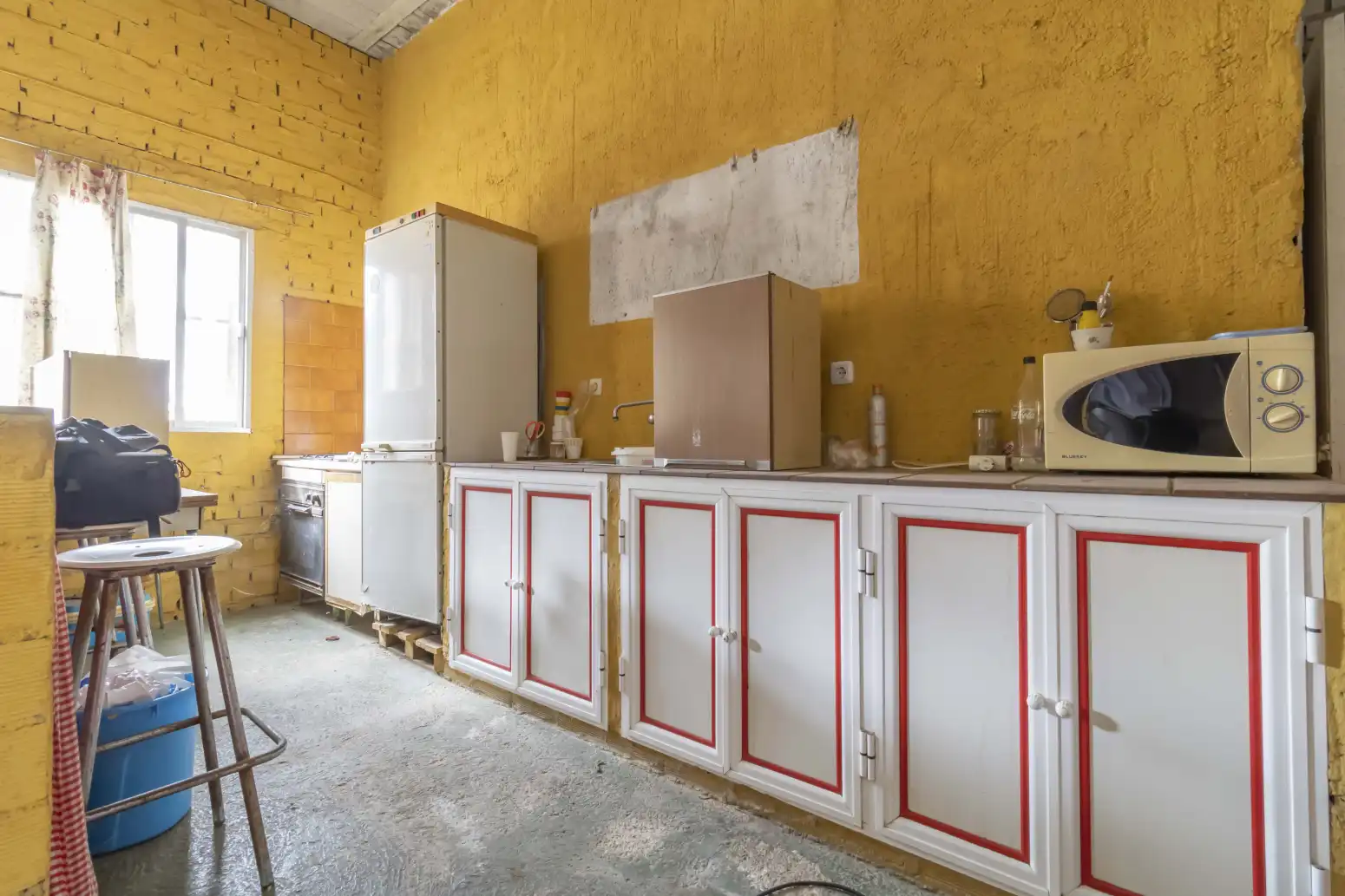 Kitchen of Detached homes for sale in Gerena  with Private garden and Swimming Pool