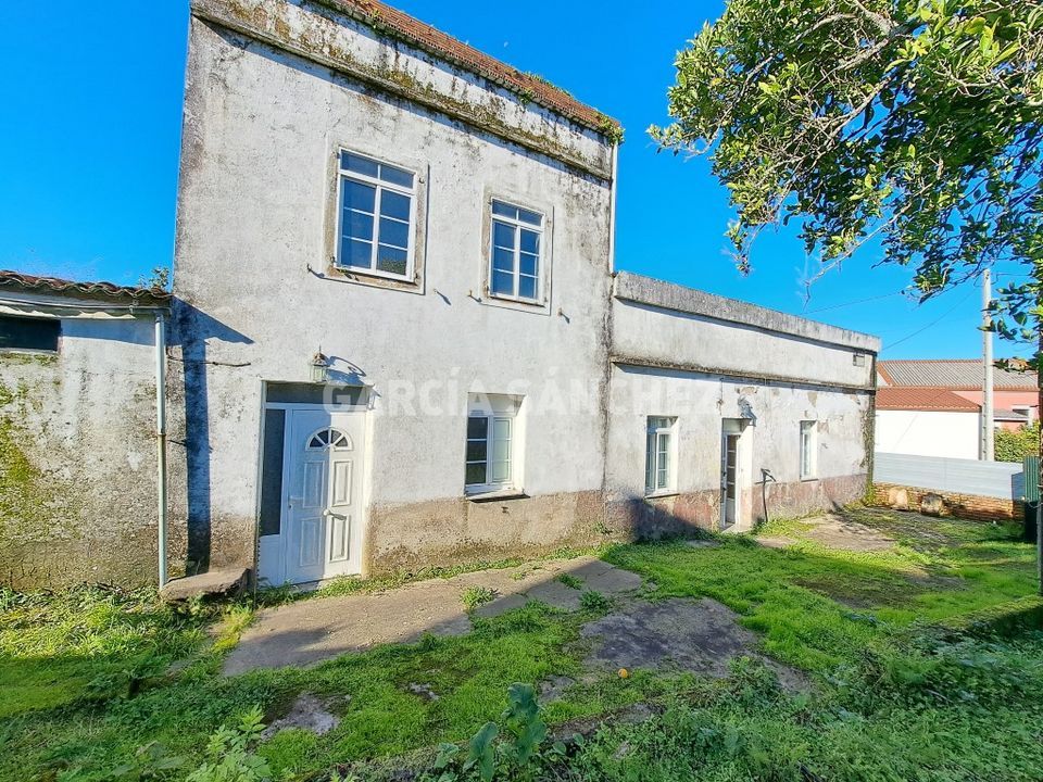 Vista exterior de Casa o xalet en venda en Boiro amb Jardí privat i Terrassa