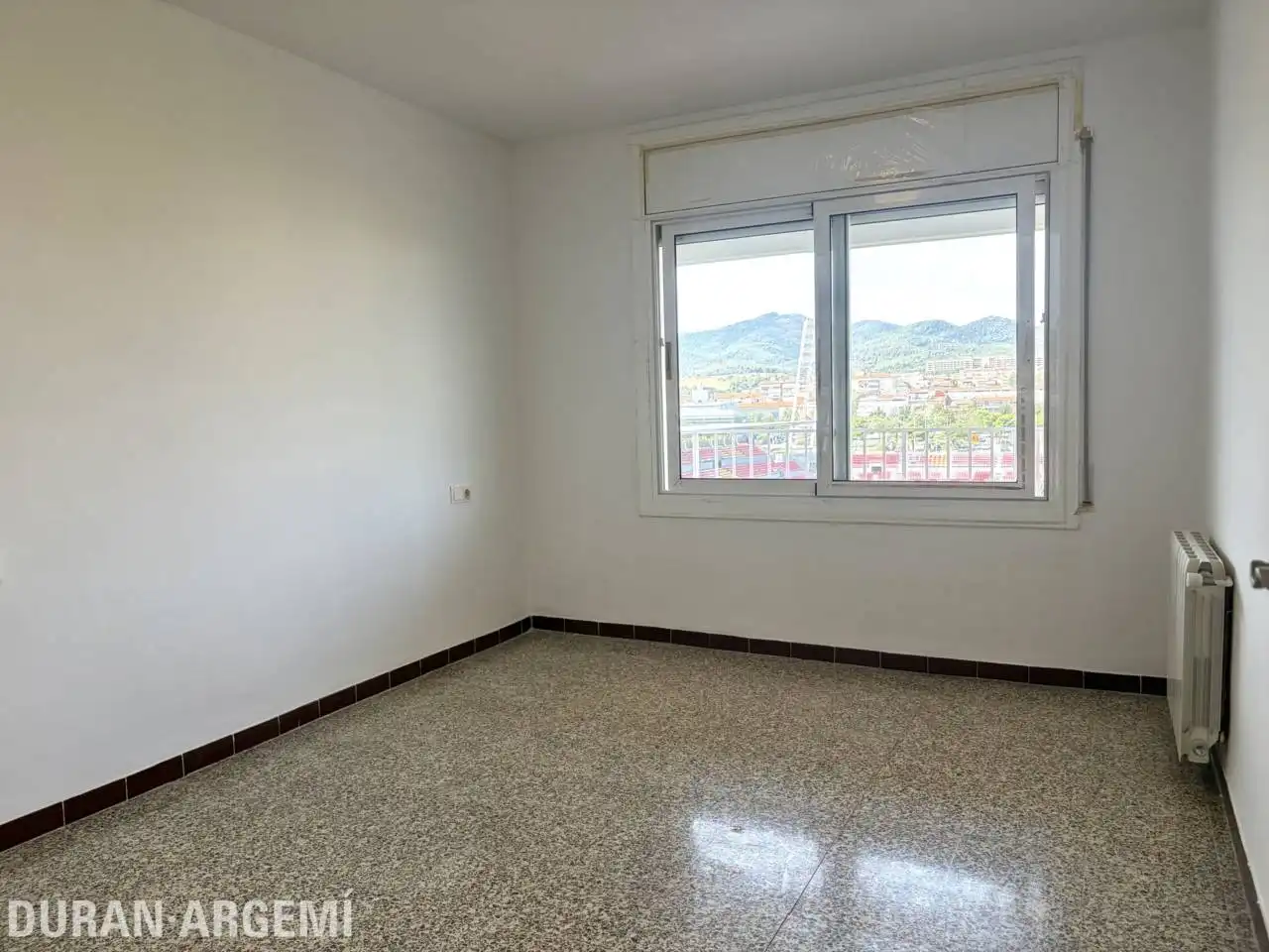 Flat with terrace for sale in Avenida Abat Marcet, imagen 12