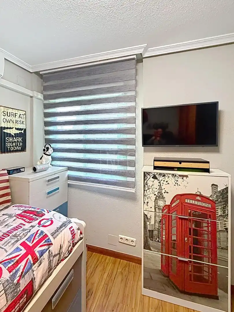 Bedroom of Flat for sale in Pinto  with Air Conditioner, Heating and Terrace