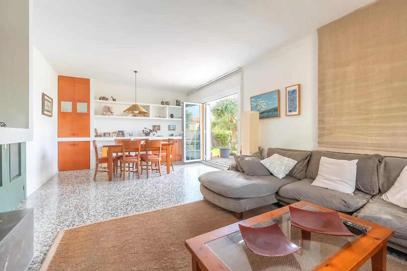 Living room of Houses for sale in Cunit  with Heating, Private garden and Swimming Pool