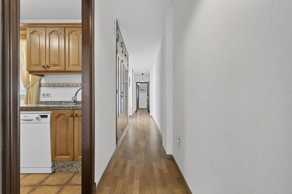 Flat for sale in Sevilla  with Air Conditioner and Heating