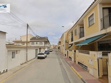 Casa en venda a Calle RIO BESOS