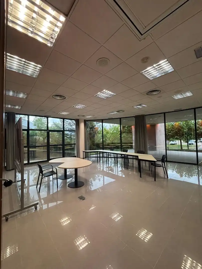 Oficina de alquiler en Vitoria - Gasteiz con Calefacción