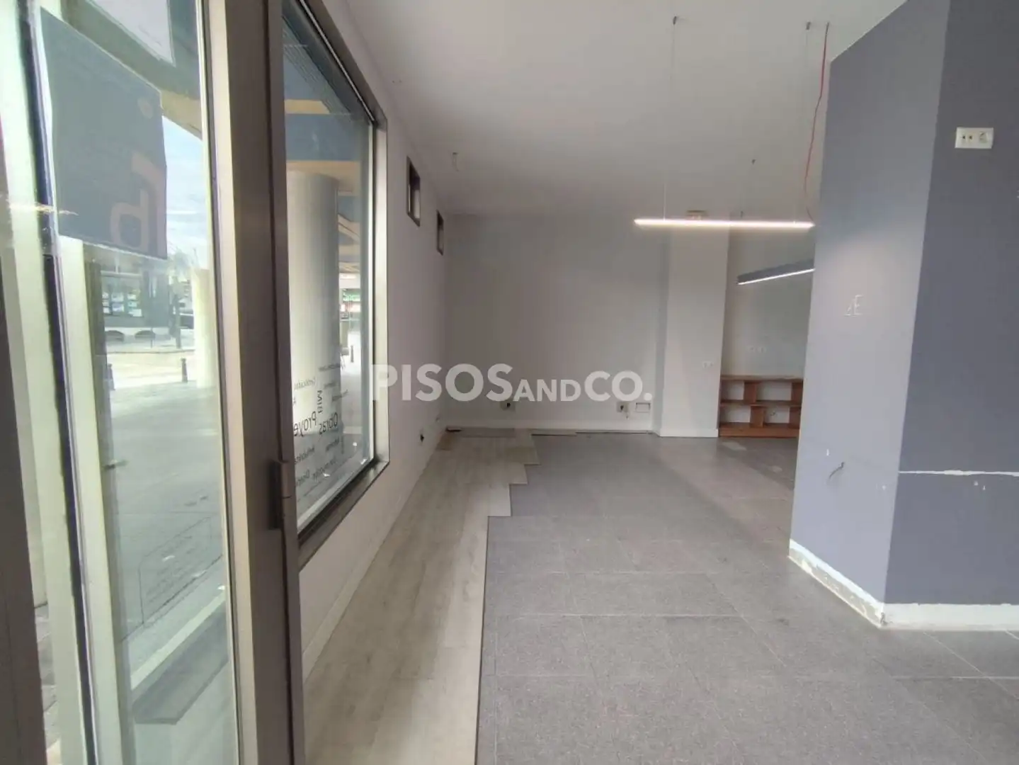 Local comercial en venda a Calle San Pedro De Mezonzo, imagen 4