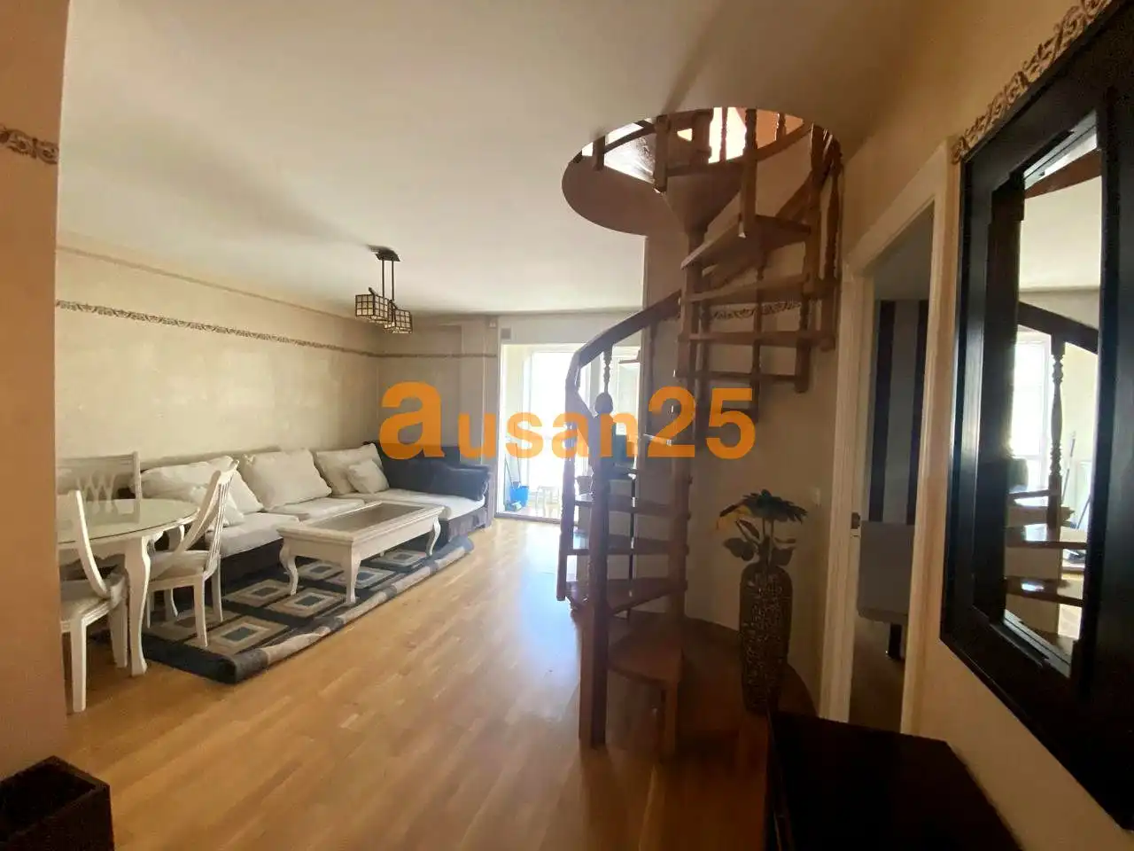 Dormitori de Dúplex de lloguer en Aranda de Duero amb Calefacció, Parquet i Moblat