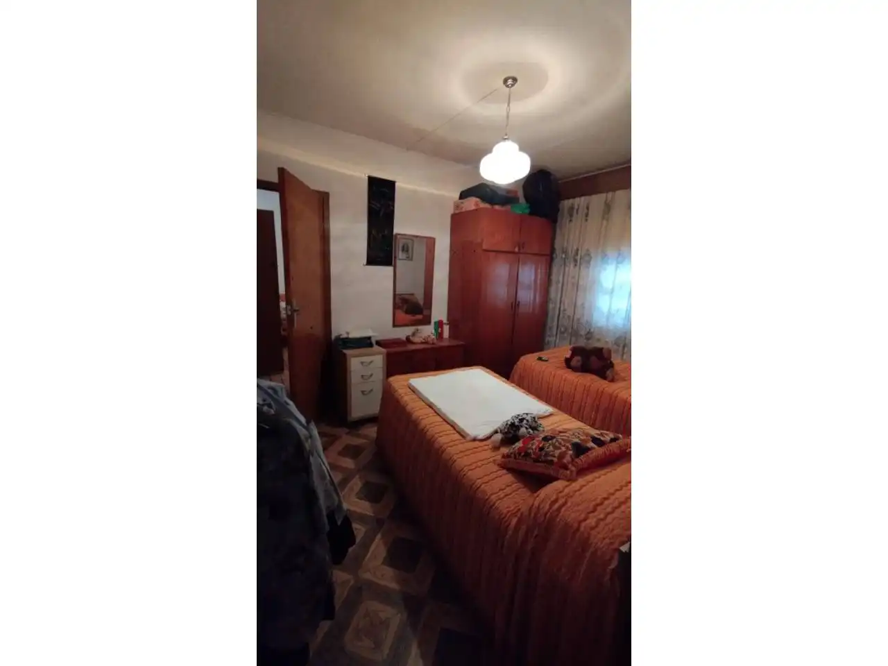 Dormitori de Casa o xalet en venda en Ocaña amb Calefacció i Jardí privat