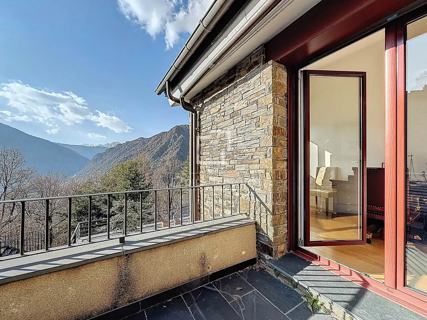 Terraza de Casa o chalet en venta en Escaldes – Engordany con Calefacción, Jardín privado y Parquet