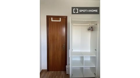 Foto 4 de Habitación en La Font d'en Fargues, Barcelona Capital