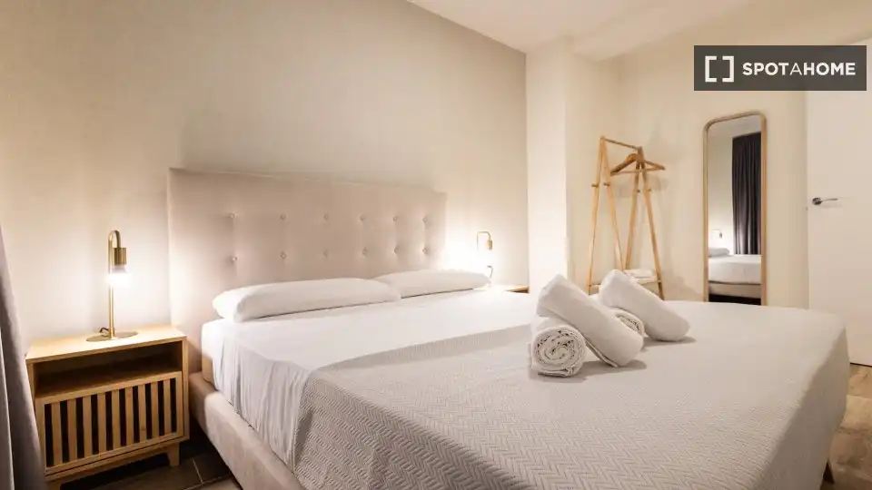 Habitació a Ciutat Fallera
