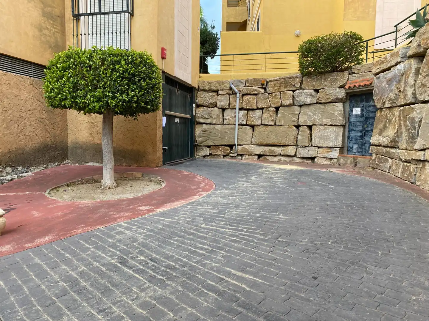 Apartamento con piscina en venta en Riviera del Sol, imagen 19