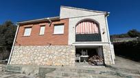 Exterior view of House or chalet for sale in Fuentenovilla