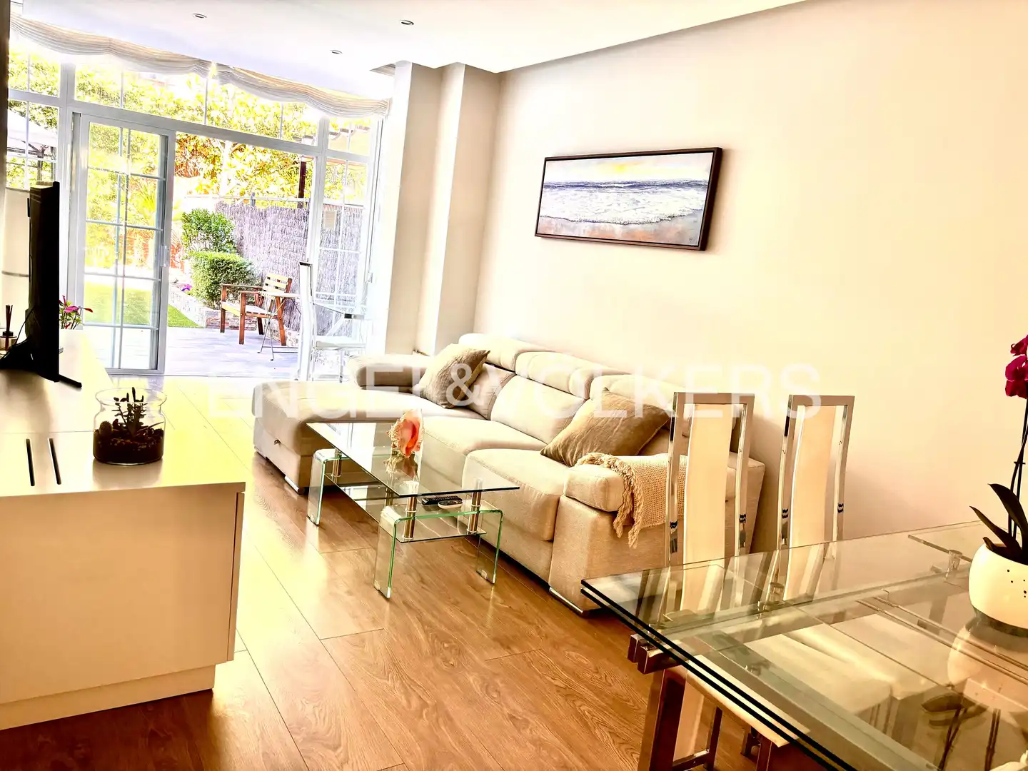 Vista exterior de Apartamento en venta en Las Rozas de Madrid con Aire acondicionado, Calefacción y Jardín privado