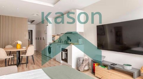 Foto 3 de Apartamento en venta en Pacífico, Madrid Capital