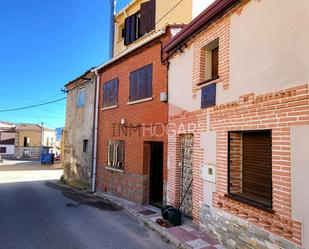 Vista exterior de Casa o xalet en venda en Muñana