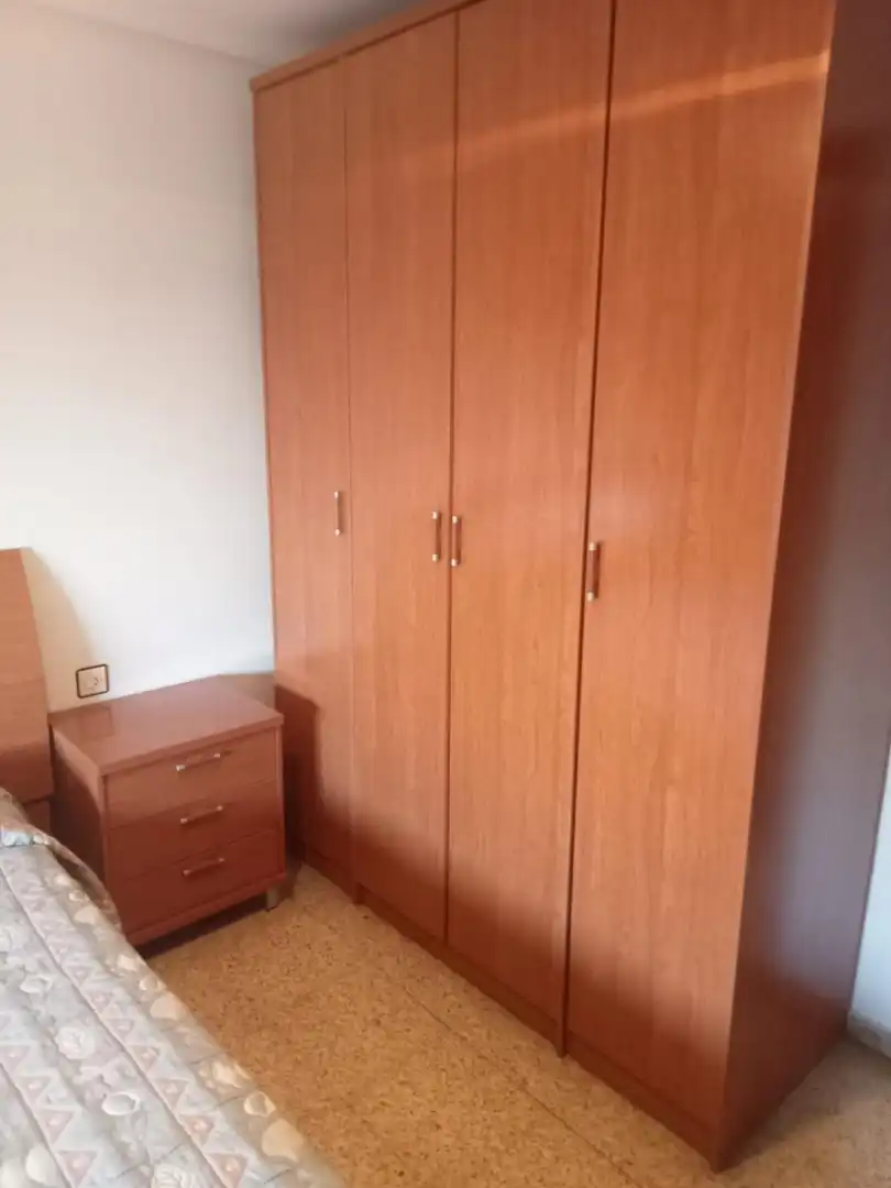 Bedroom of Flat for sale in Valencia  with Air Conditioner, Private garden and Furnished