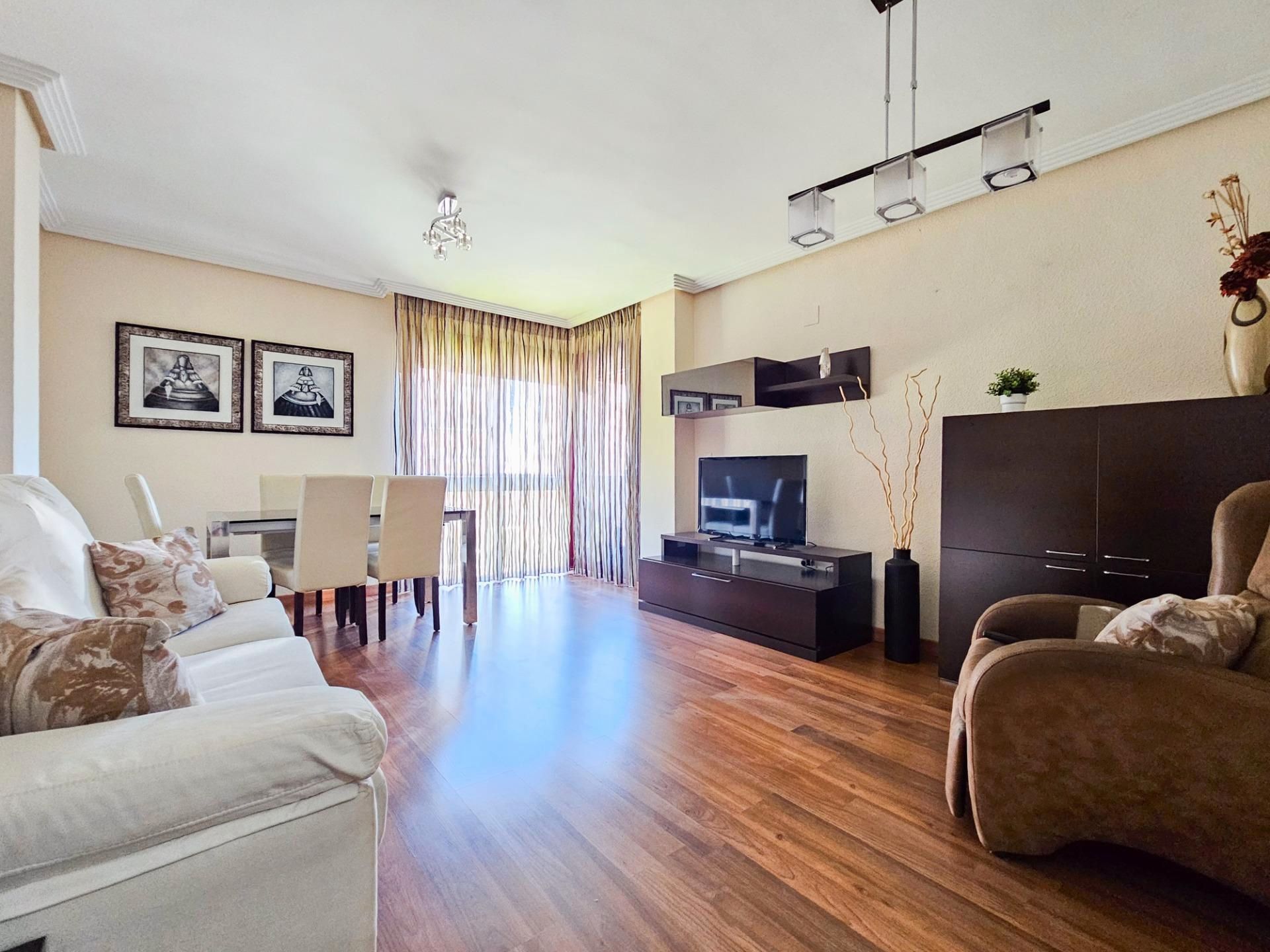 Living room of Flat for sale in  Jaén Capital  with Air Conditioner, Heating and Terrace