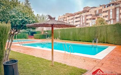 Swimming pool of Flat for sale in  Córdoba Capital  with Air Conditioner, Heating and Private garden