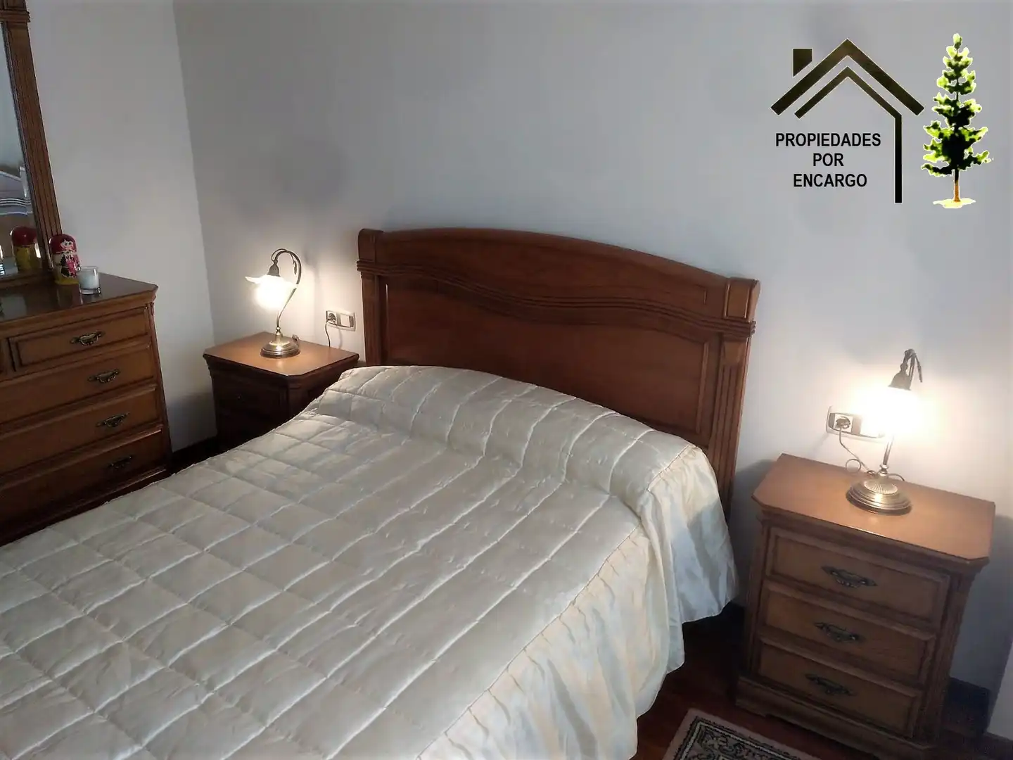 Habitación de Piso en venta en Cangas  con Calefacción y Trastero
