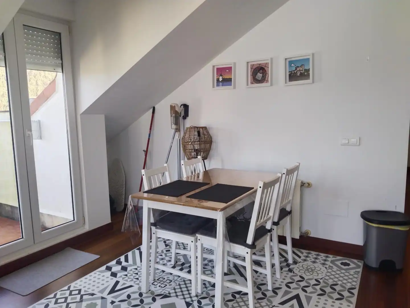 Comedor de Apartamento de alquiler en Castañeda con Parquet