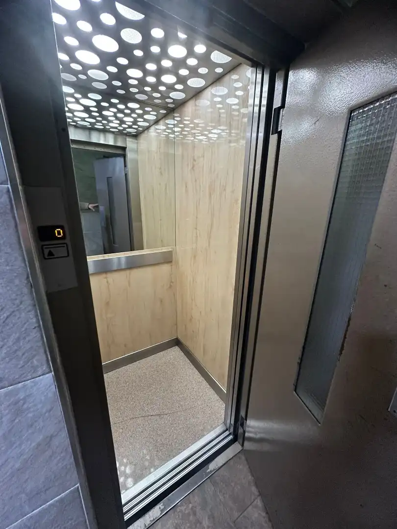 Wohnung zum Verkauf in Langreo mit Heizung, Abstellraum und Möbliert