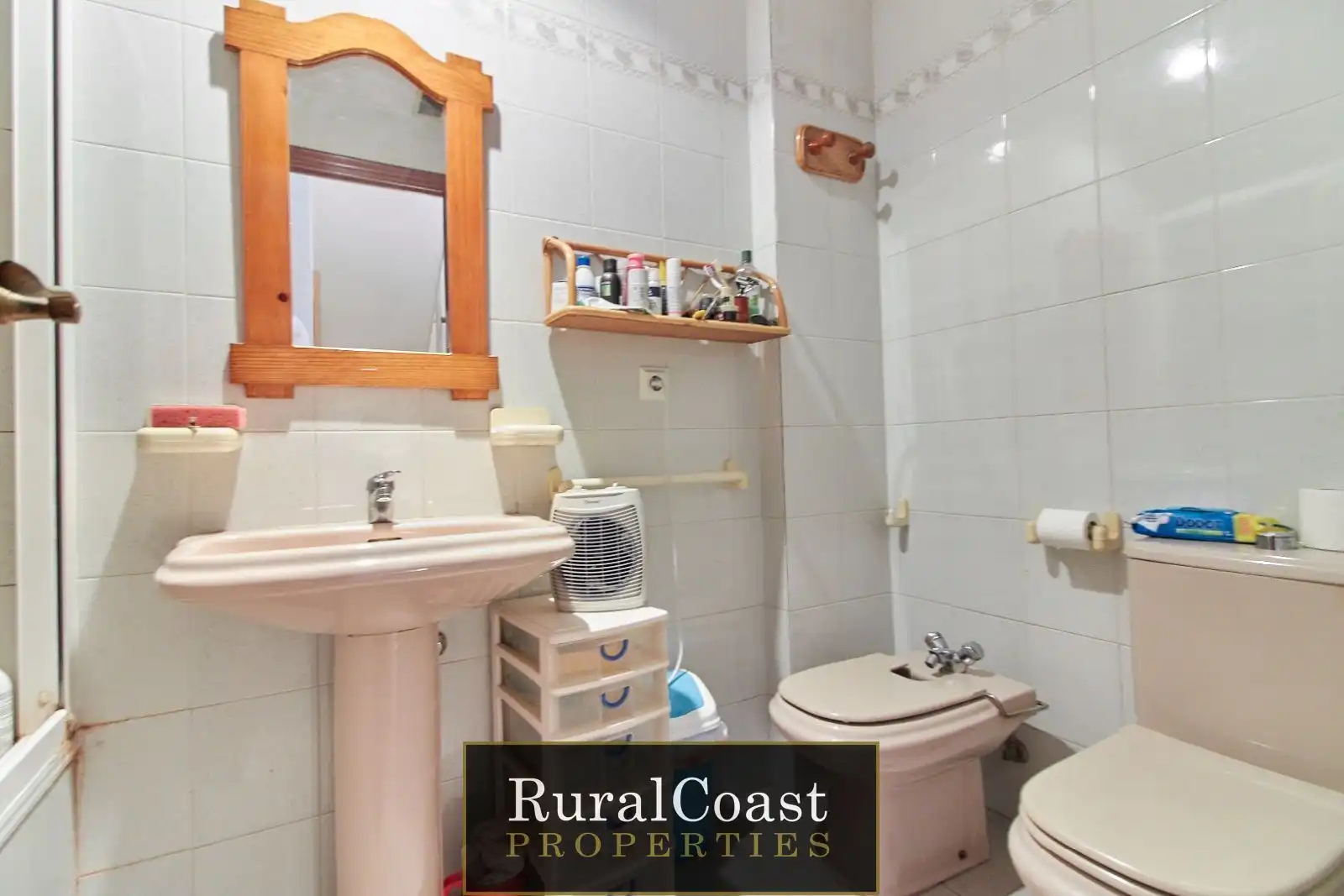 Bany de Casa o xalet en venda en Alicante / Alacant amb Aire condicionat, Calefacció i Terrassa