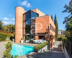 Exterior view of House or chalet for sale in El Prat de Llobregat  with Air Conditioner, Heating and Private garden