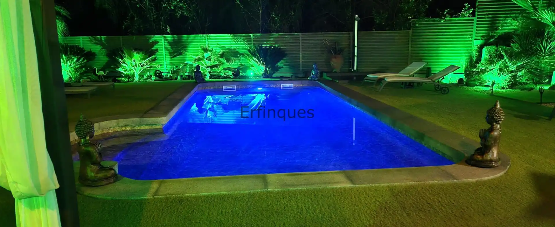 Schwimmbecken von Haus oder Chalet zum Verkauf in Rubí mit Klimaanlage, Heizung und Privatgarten