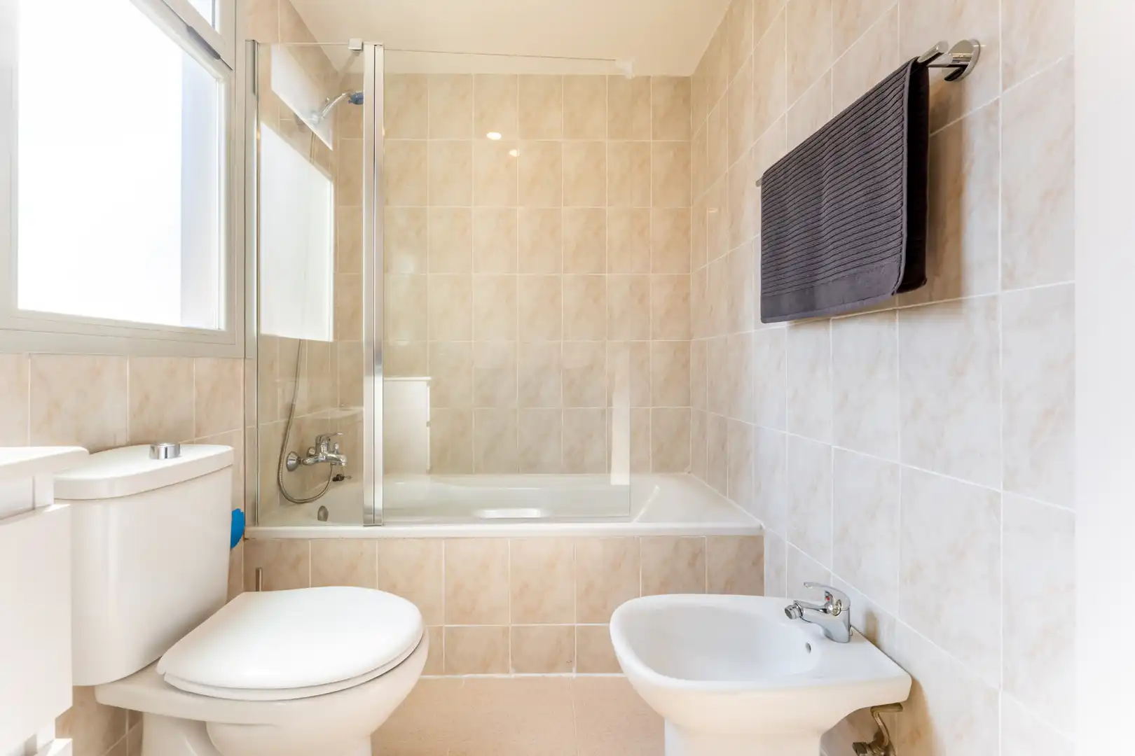 Flat for rent in Calle del Pintor Antonio Saura, 15, Sanchinarro