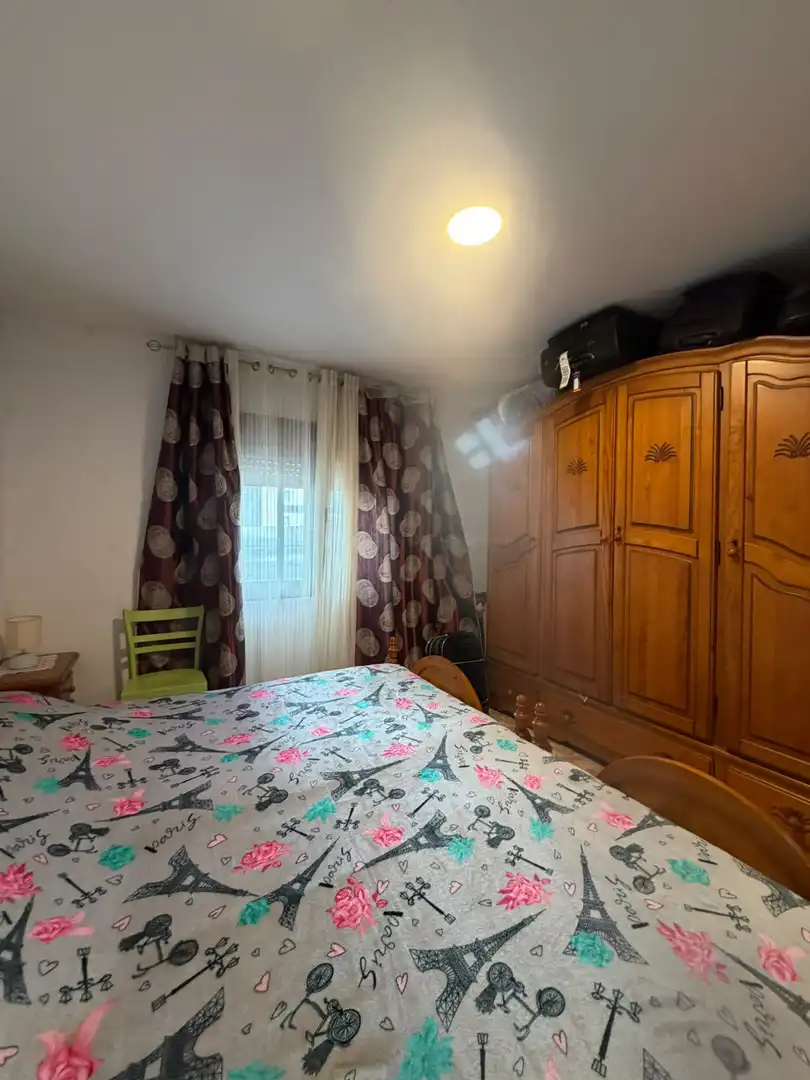Bedroom of Flat for sale in Gijón   with Heating and Parquet flooring